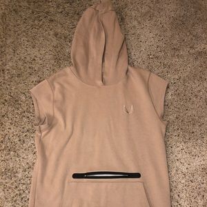 Young LA sleeveless pullover - Large